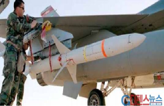 고속 대방사미사일(AGM-8) <사진출처 = asdnews.com 홈페이지 캡쳐>
