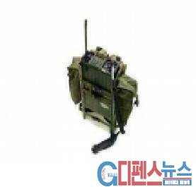 전투망(Combat Net) 무전기 (사진출처 = shephardmedia.com)