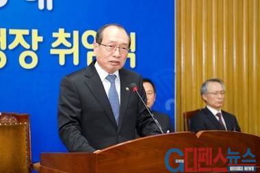 장명진 방사청장은 올해 신년사에서 “2015년에는 선행연구 추진체계 강화, 감리제도 적용 등과 같이 사업관리 제도를 발전시키도록 노력하겠다”고 밝혔다.