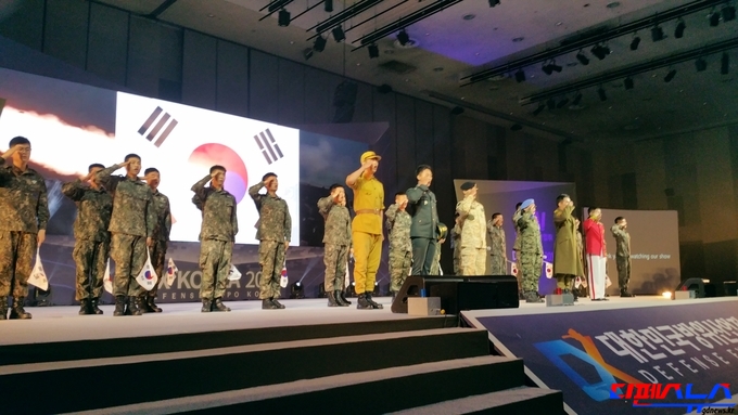 보잘것 없었던 한국군이 동북아 최강군으로 성장하는 과정을 그린 뮤지컬을 보고 외국군 장성 및 해외 바이어들은 큰 박수를 보냈다. 이날 뮤지컬은 영상과 영어자막이 함께 제공되어 의미 전달에 큰 도움을 주었다.